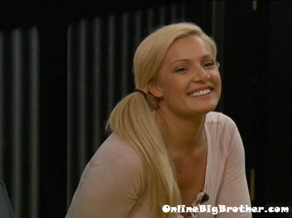 Big-Brother-14-live-feeds-august-1-1202am Janelle 