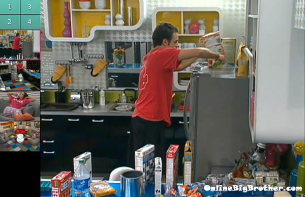 Big-brother-14-live-feeds-september-15-2012-1249pm