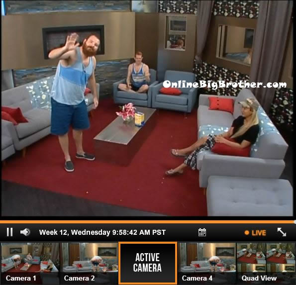 Big-Brother-15-live-feeds-september-18-2013-958am