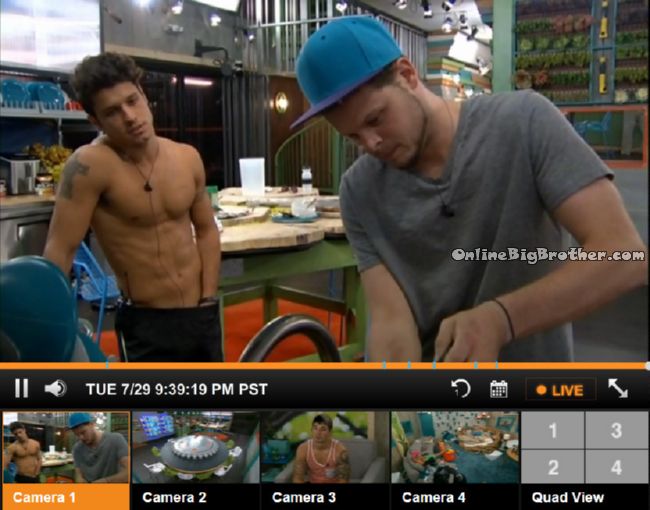 BB16-2014-07-29 21-39-57-457