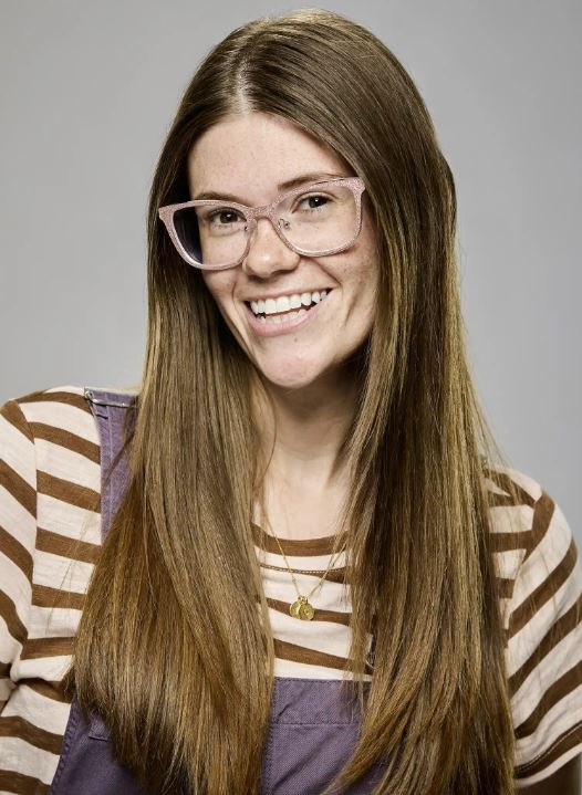 Big Brother 27 - Kelley Jorgensen Age: 29 Hometown: Burbank, SD Occupation: Web Designer