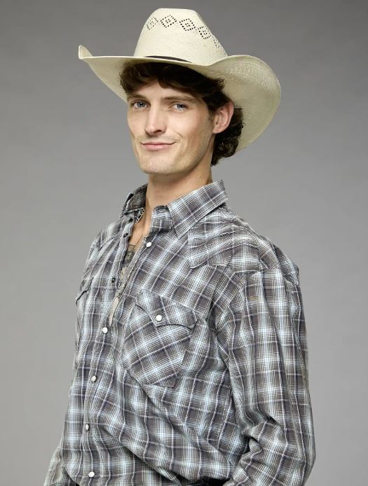 Big Brother 27 - Rylie Jeffries Age: 27 Hometown: Luther, OK Occupation: Professional Bull Rider